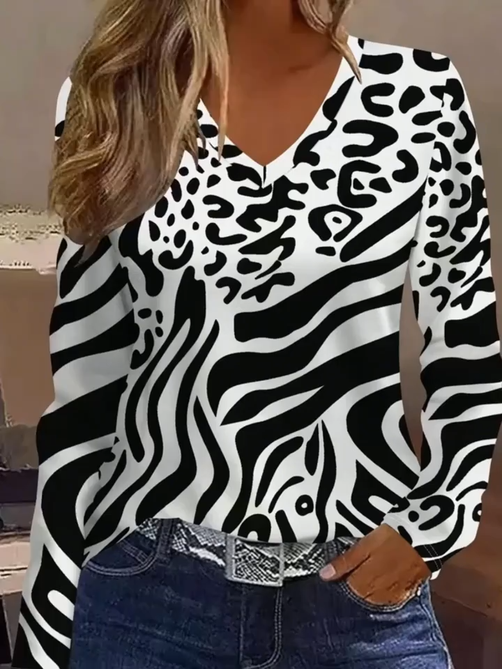 2D Print Easy Elegant Vacation Abstract Painting Black And White Leopard Zebra Stripes Color Block Patchwork Graphic All-Over Print Breathable V-Neck Long Sleeve T-Shirt Casual Fashion Long Sleeve Shirt Fall Winter New Women'S Long Sleeve Base Layer